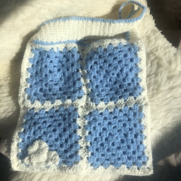 Handmade Crochet Dreamy Cloud Tote Bag - Picture 3 of 5